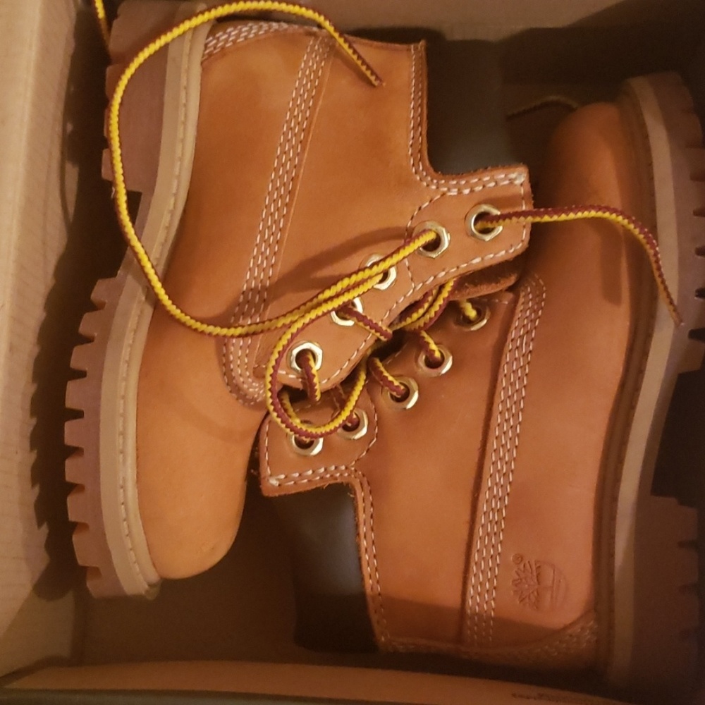 Toddler timberlands